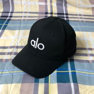 ALO Yoga Black and White Baseball Cap
